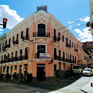 2* Guest house Hostal Latitud Ecuem